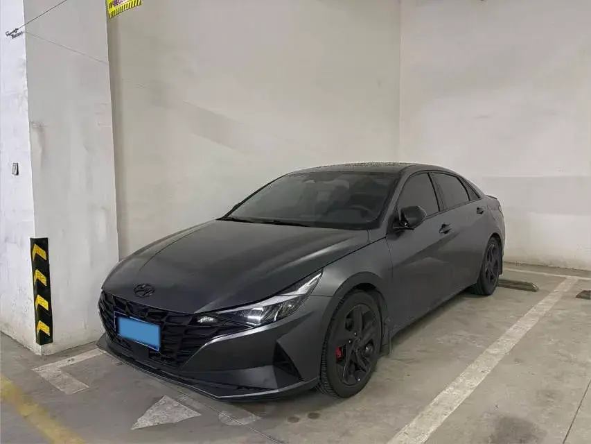 2022 Hyundai Elantra 1.5L 115HP L4 CVT