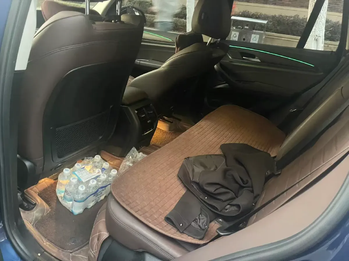 2020 BMW X3 2.0T 224HP L4 8AT,autocango,china used car exporter,china ev exporter,chinese used car exporter,chinese used ev exporter