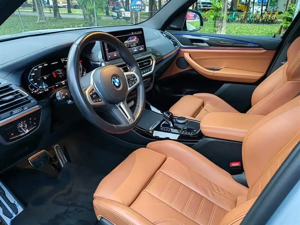 2022 BMW 3.0T 333HP L6 8AT,autocango,china used car exporter,china ev exporter,chinese used car exporter,chinese used ev exporter