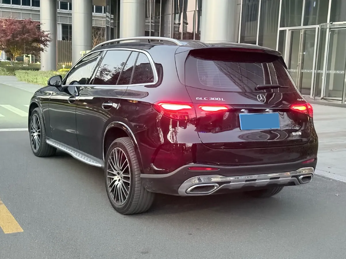 2024 Mercedes-Benz GLC Class 2.0T 258HP L4 9AT,autocango,china used car exporter,china ev exporter,chinese used car exporter,chinese used ev exporter
