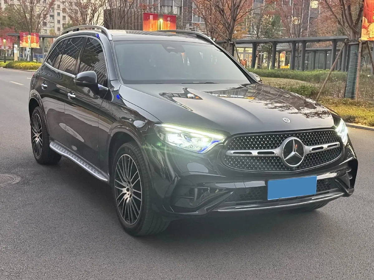 2024 Mercedes-Benz GLC Class 2.0T 258HP L4 9AT,autocango,china used car exporter,china ev exporter,chinese used car exporter,chinese used ev exporter