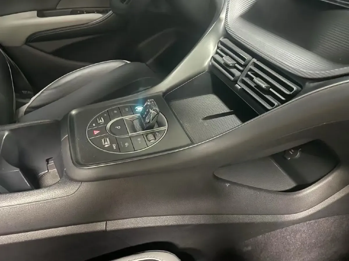 2025 BYD Sea Lion 05 DM-i 1.5L 101HP L4 E-CVT PHEV 12.9KWH,autocango,china used car exporter,china ev exporter,chinese used car exporter,chinese used ev exporter