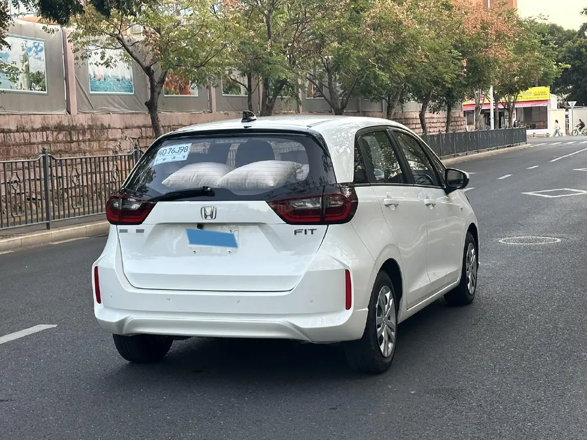 2022 Honda Fit 1.5L 131HP L4 CVT,autocango,china used car exporter,china ev exporter,chinese used car exporter,chinese used ev exporter