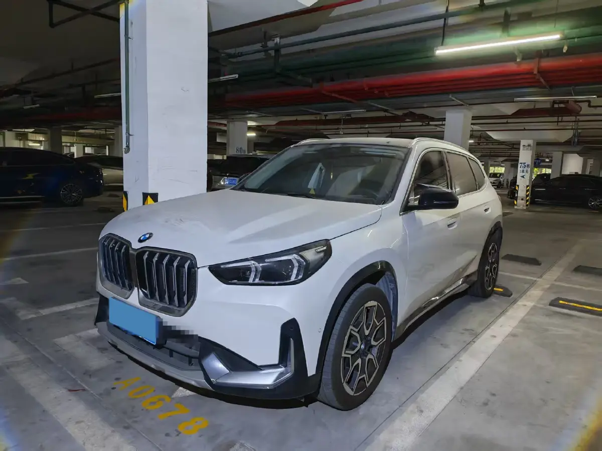 2024 BMW X1 2.0T 204HP L4 7DCT