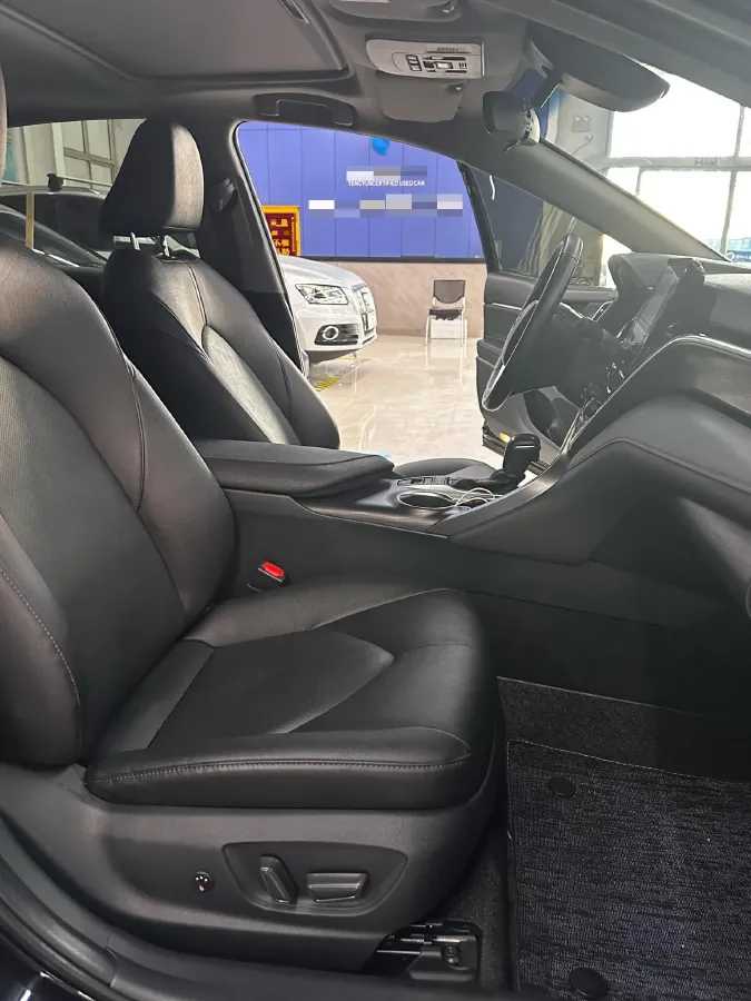 2021 Toyota Camry 2.5L 178HP L4 E-CVT Hybrid,autocango,china used car exporter,china ev exporter,chinese used car exporter,chinese used ev exporter