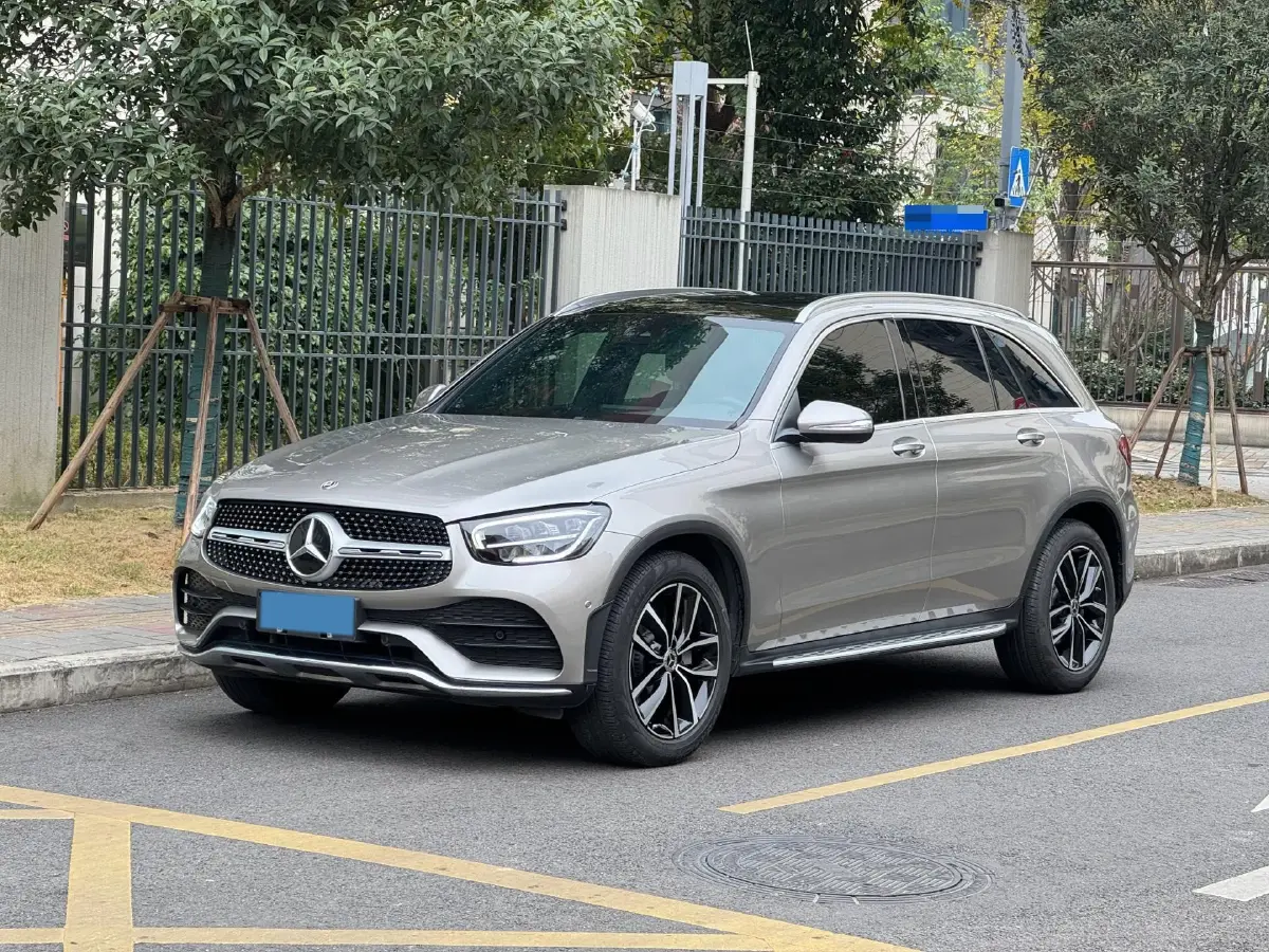 2020 Mercedes-Benz GLC Class 2.0T 258HP L4 9AT