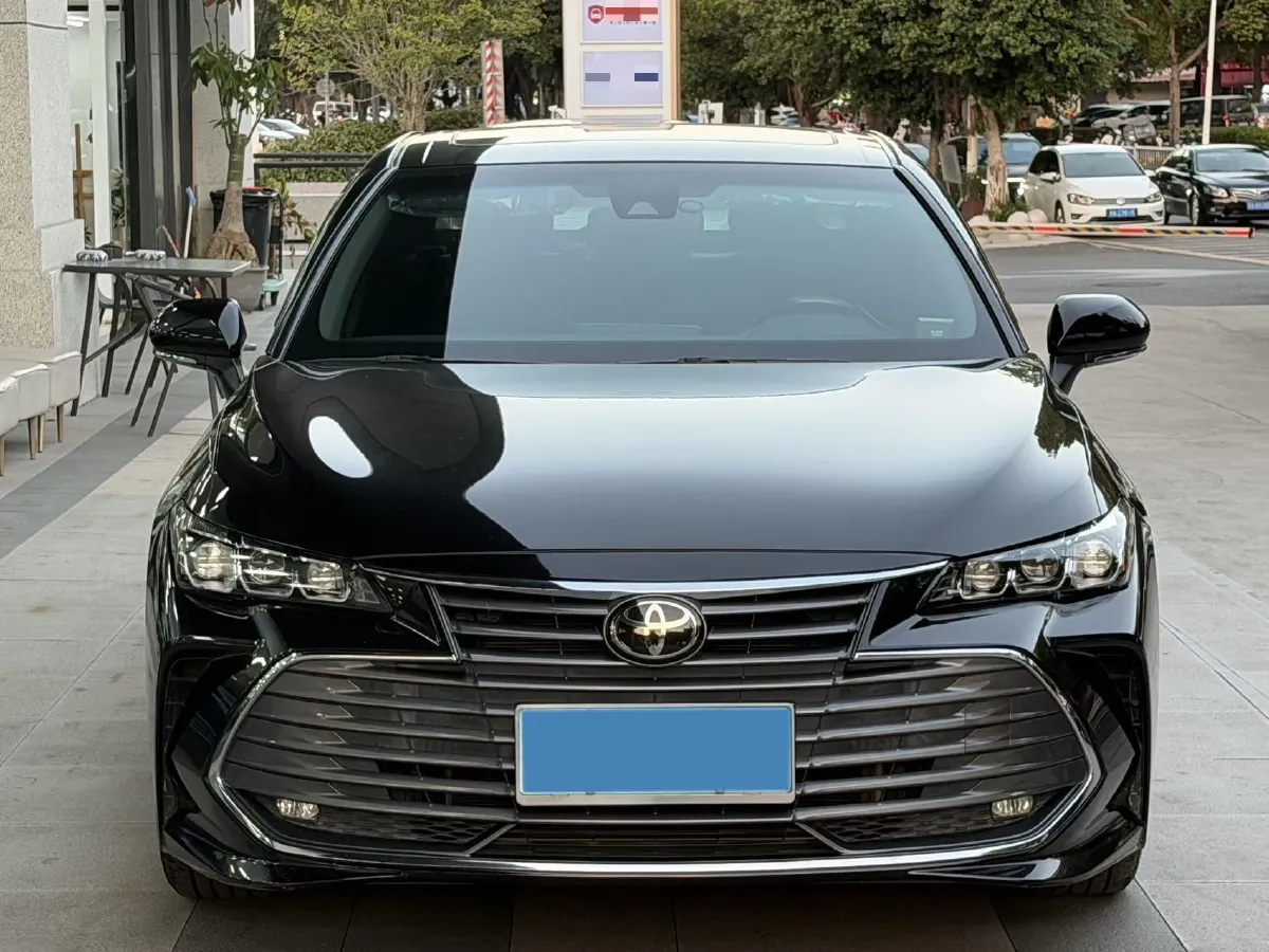 2019 Toyota Avalon 2.5L 209HP L4 8AT,autocango,china used car exporter,china ev exporter,chinese used car exporter,chinese used ev exporter