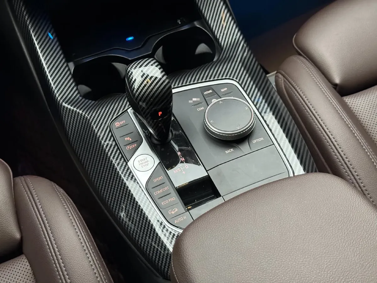 2022 BMW X3 2.0T 184HP L4 8AT,autocango,china used car exporter,china ev exporter,chinese used car exporter,chinese used ev exporter