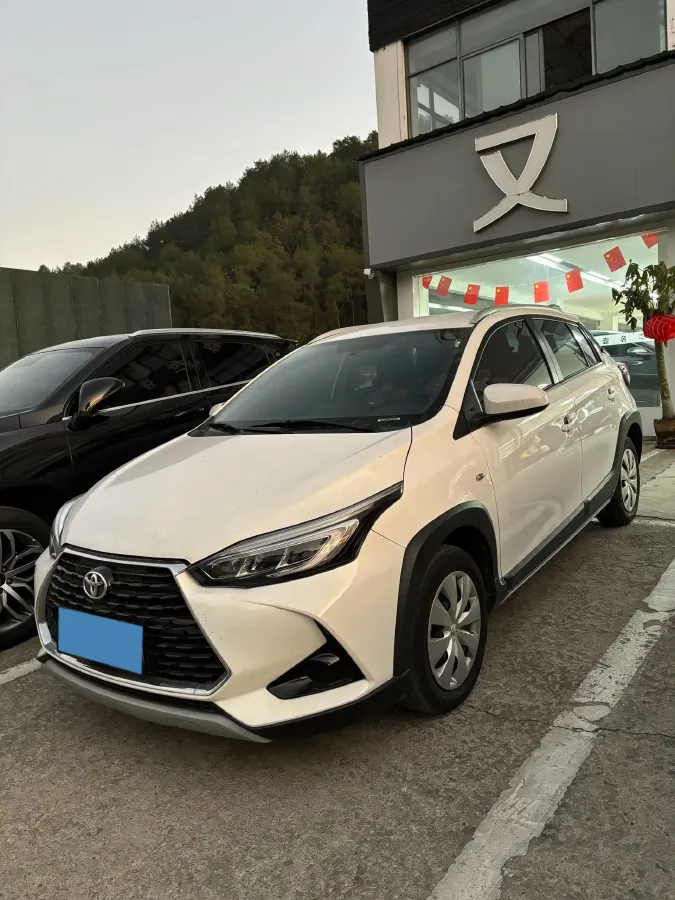 2020 Toyota Yaris L 1.5L 110HP L4 CVT,autocango,china used car exporter,china ev exporter,chinese used car exporter,chinese used ev exporter
