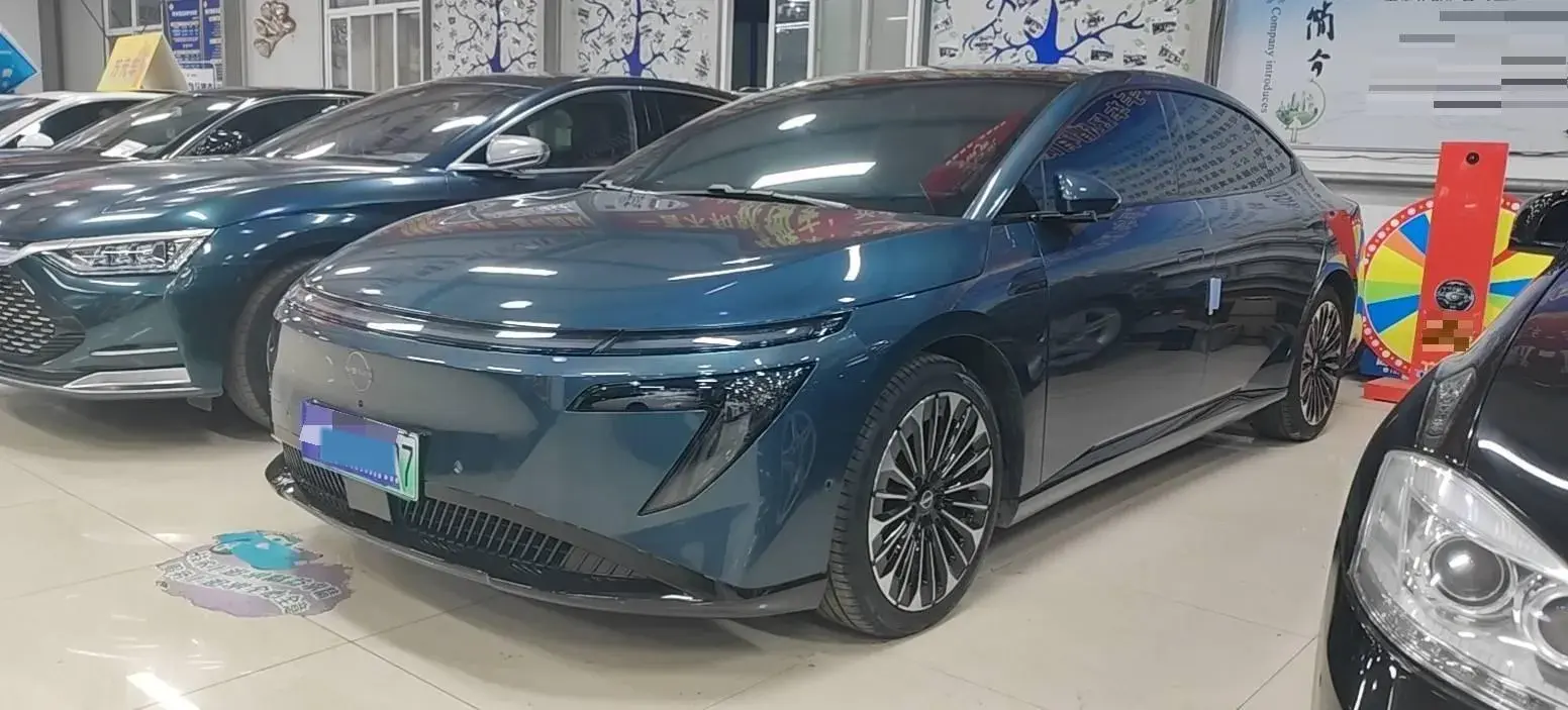 2025 Nissan N7 BEV 73KWH