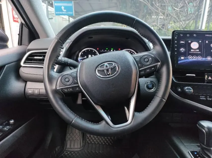 2021 Toyota Camry 2.5L 209HP L4 8AT,autocango,china used car exporter,china ev exporter,chinese used car exporter,chinese used ev exporter