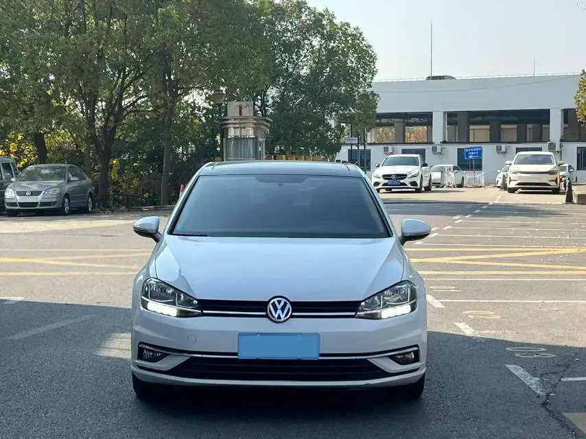 2018 Volkswagen Golf 1.4T 131HP L4 7DCT,autocango,china used car exporter,china ev exporter,chinese used car exporter,chinese used ev exporter