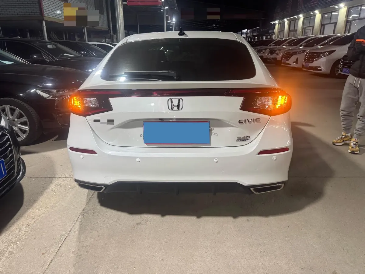 2023 Honda Civic 1.5T 182HP L4 CVT,autocango,china used car exporter,china ev exporter,chinese used car exporter,chinese used ev exporter