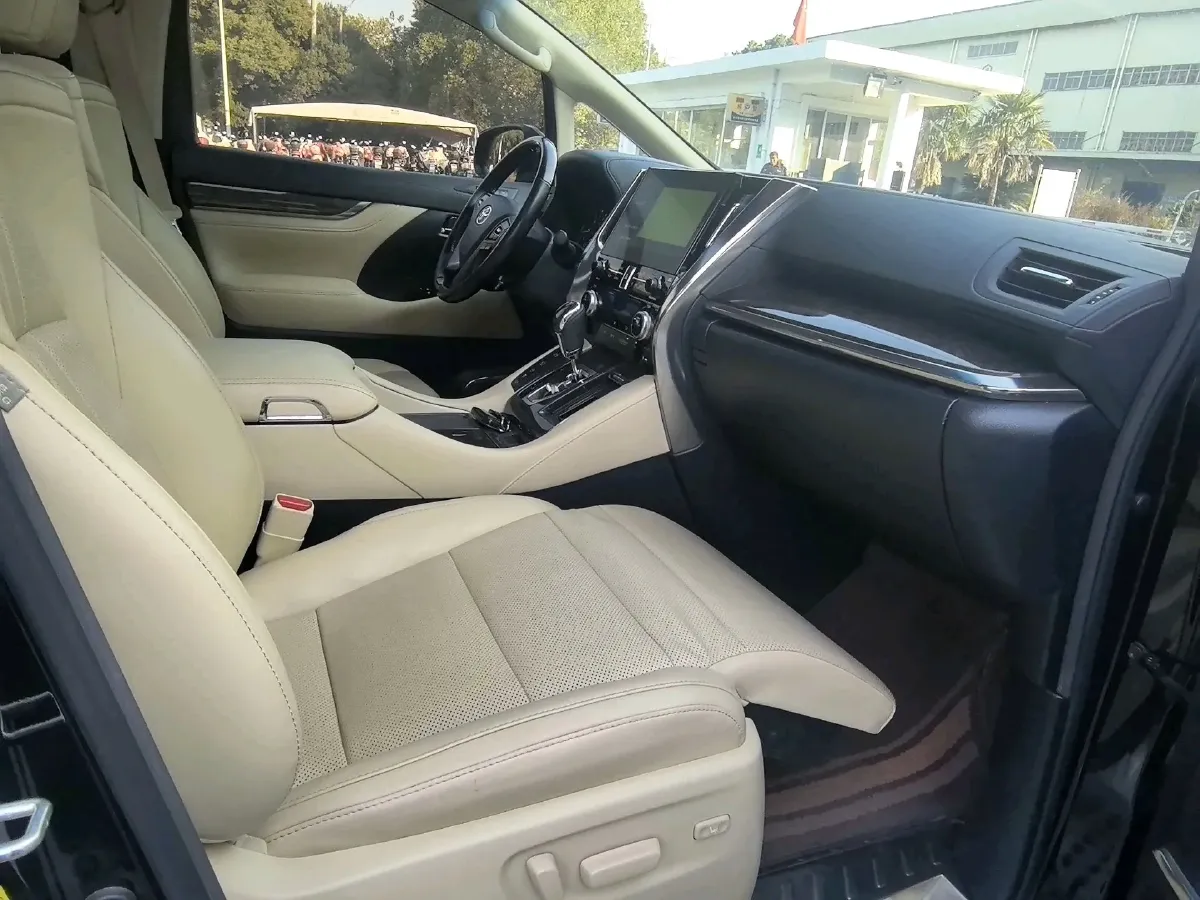 2020 Toyota Alphard 2.5L 117HP L4 E-CVT Hybrid,autocango,china used car exporter,china ev exporter,chinese used car exporter,chinese used ev exporter