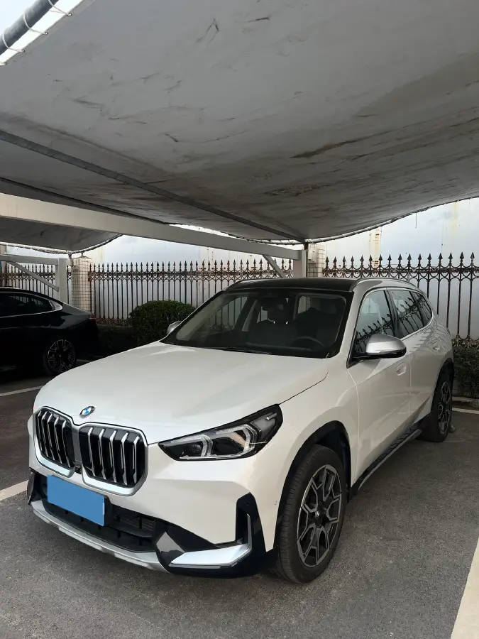 2024 BMW X1 2.0T 204HP L4 7DCT