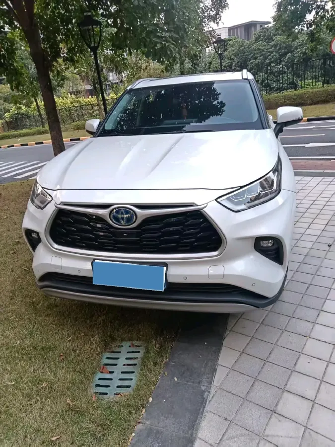 2022 Toyota Highlander 2.5L 192HP L4 E-CVT Hybrid,autocango,china used car exporter,china ev exporter,chinese used car exporter,chinese used ev exporter