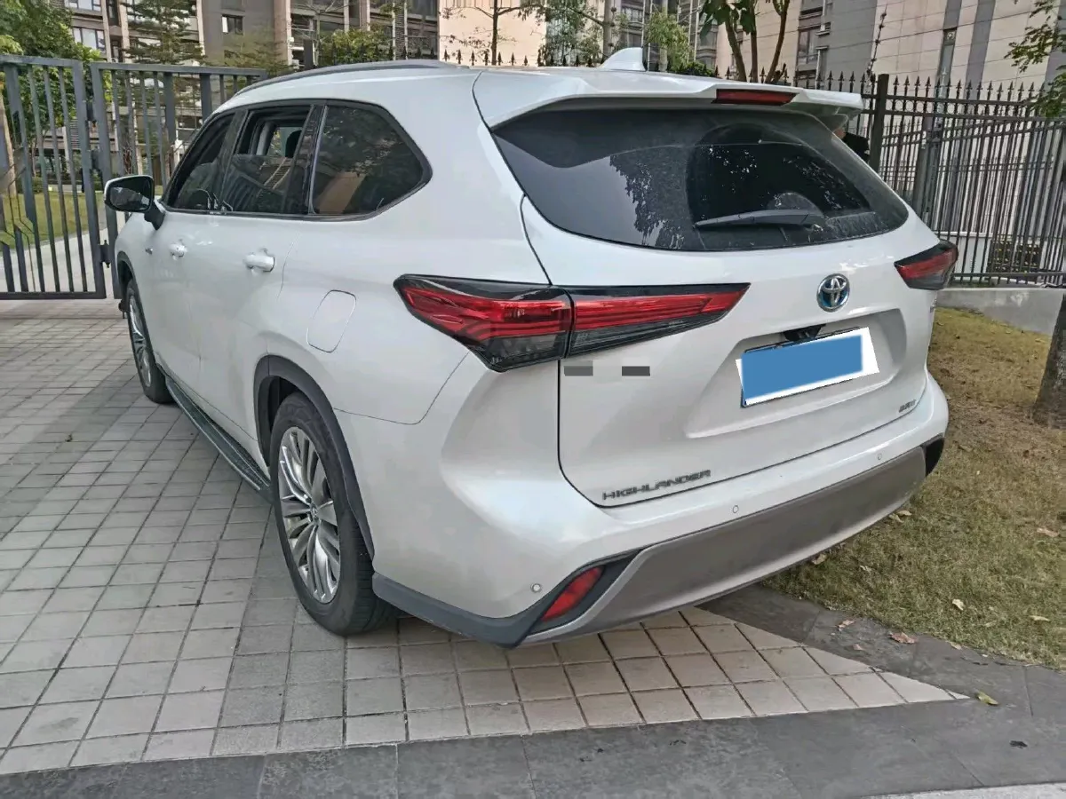 2022 Toyota Highlander 2.5L 192HP L4 E-CVT Hybrid,autocango,china used car exporter,china ev exporter,chinese used car exporter,chinese used ev exporter