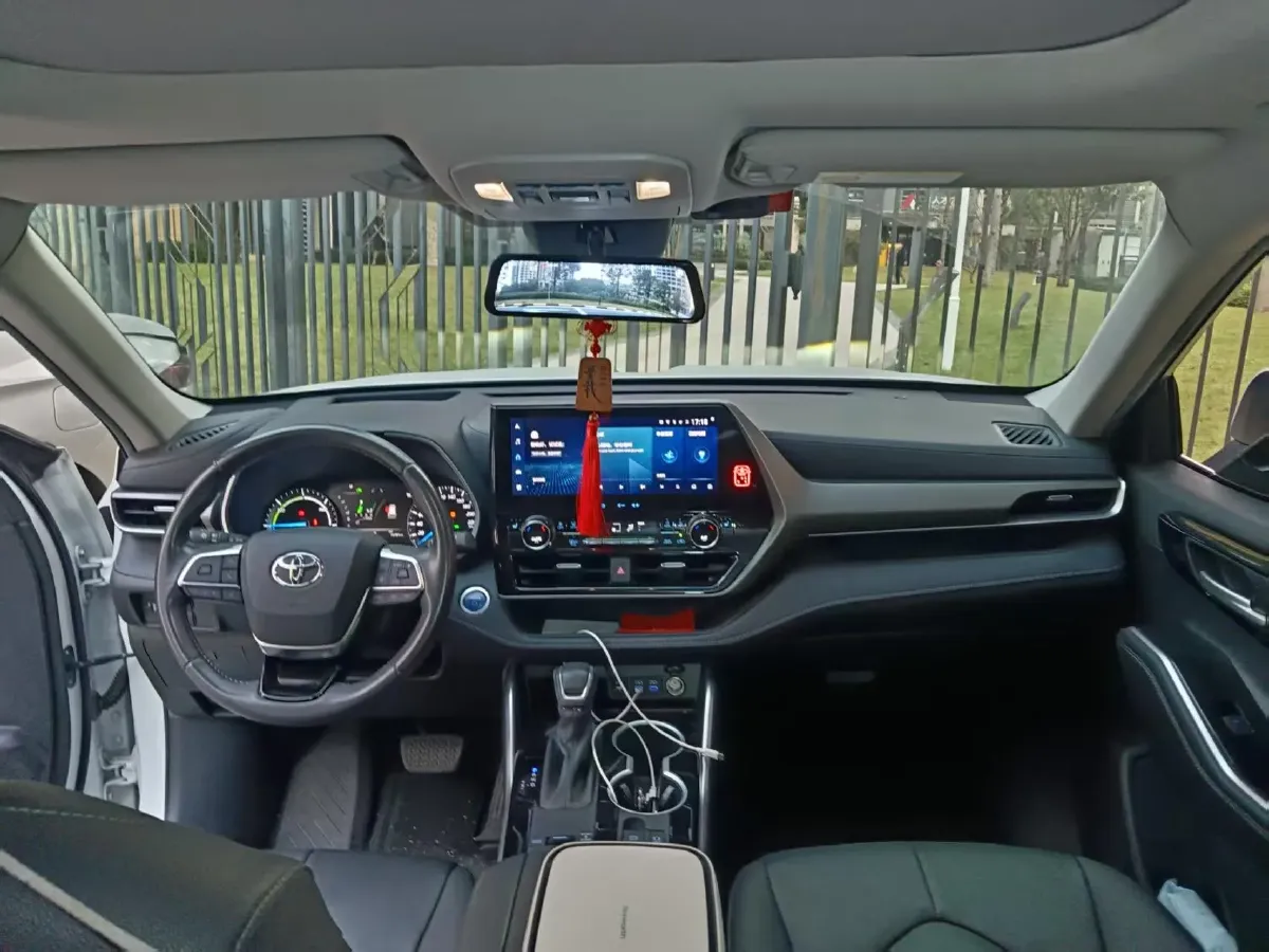 2022 Toyota Highlander 2.5L 192HP L4 E-CVT Hybrid,autocango,china used car exporter,china ev exporter,chinese used car exporter,chinese used ev exporter