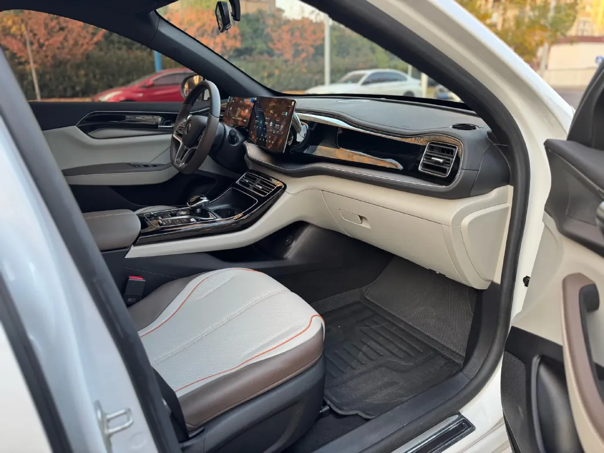 2024 BYD Qin Plus 1.5L 110HP L4 E-CVT PHEV 18.32KWH,autocango,china used car exporter,china ev exporter,chinese used car exporter,chinese used ev exporter