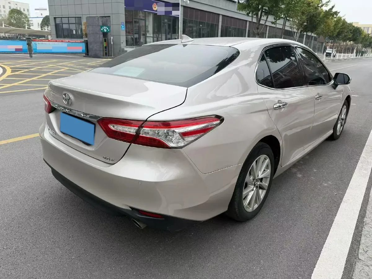 2021 Toyota Camry 2.0L 178HP L4 CVT,autocango,china used car exporter,china ev exporter,chinese used car exporter,chinese used ev exporter