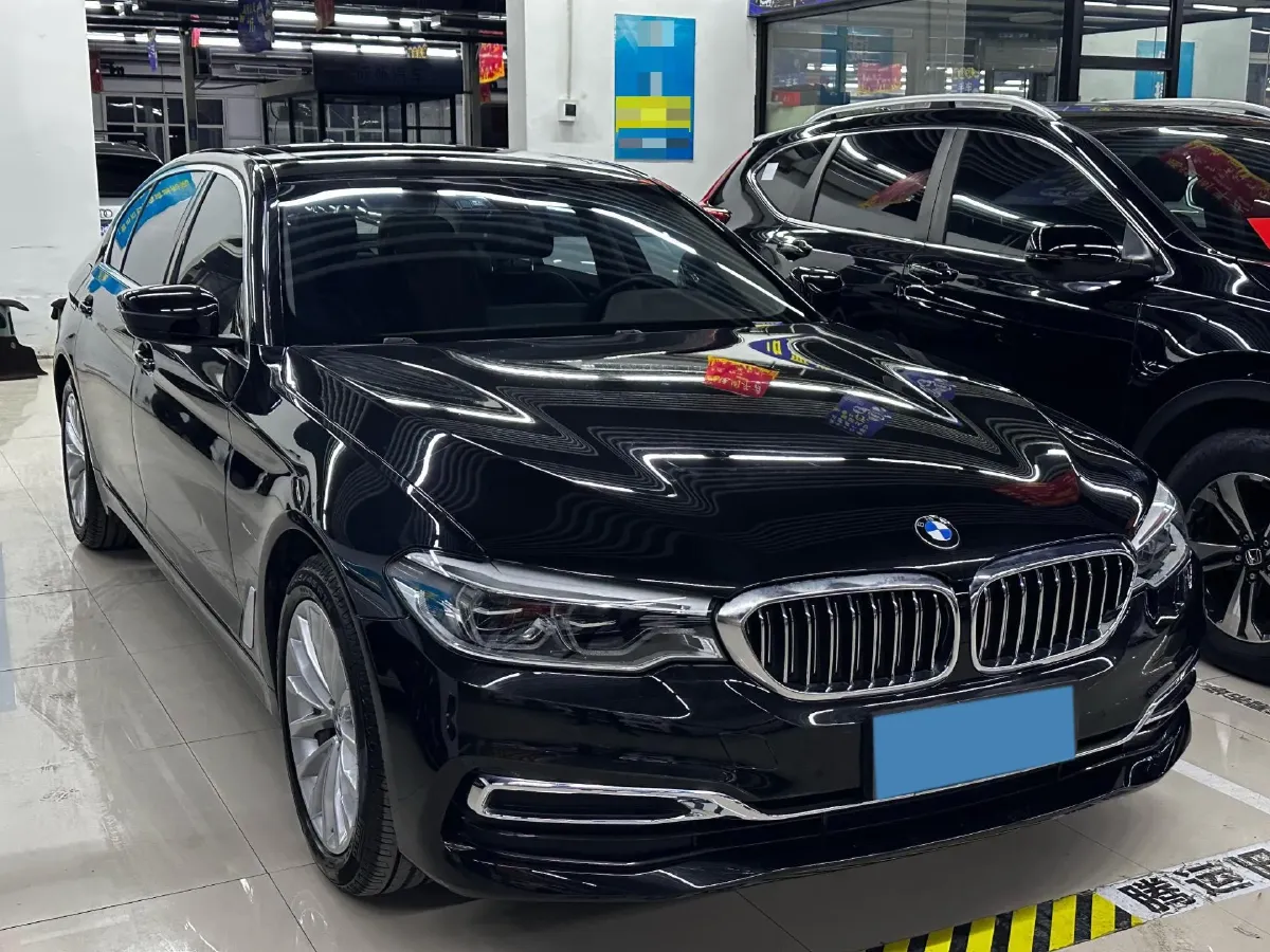 2020 BMW 5 Series 2.0T 252HP L4 8AT,autocango,china used car exporter,china ev exporter,chinese used car exporter,chinese used ev exporter