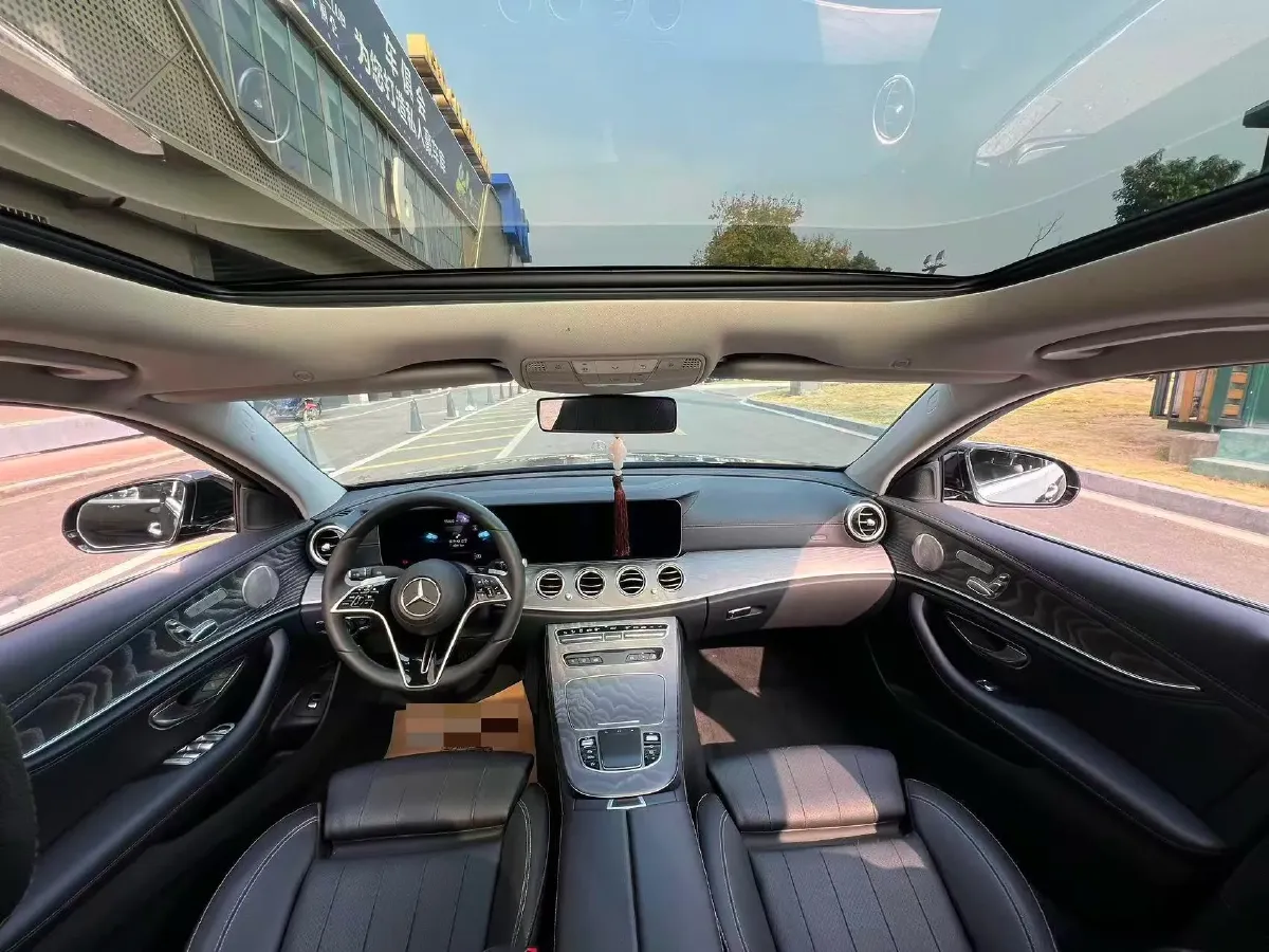 2022 Mercedes-Benz E Class 2.0T 258HP L4 9AT,autocango,china used car exporter,china ev exporter,chinese used car exporter,chinese used ev exporter