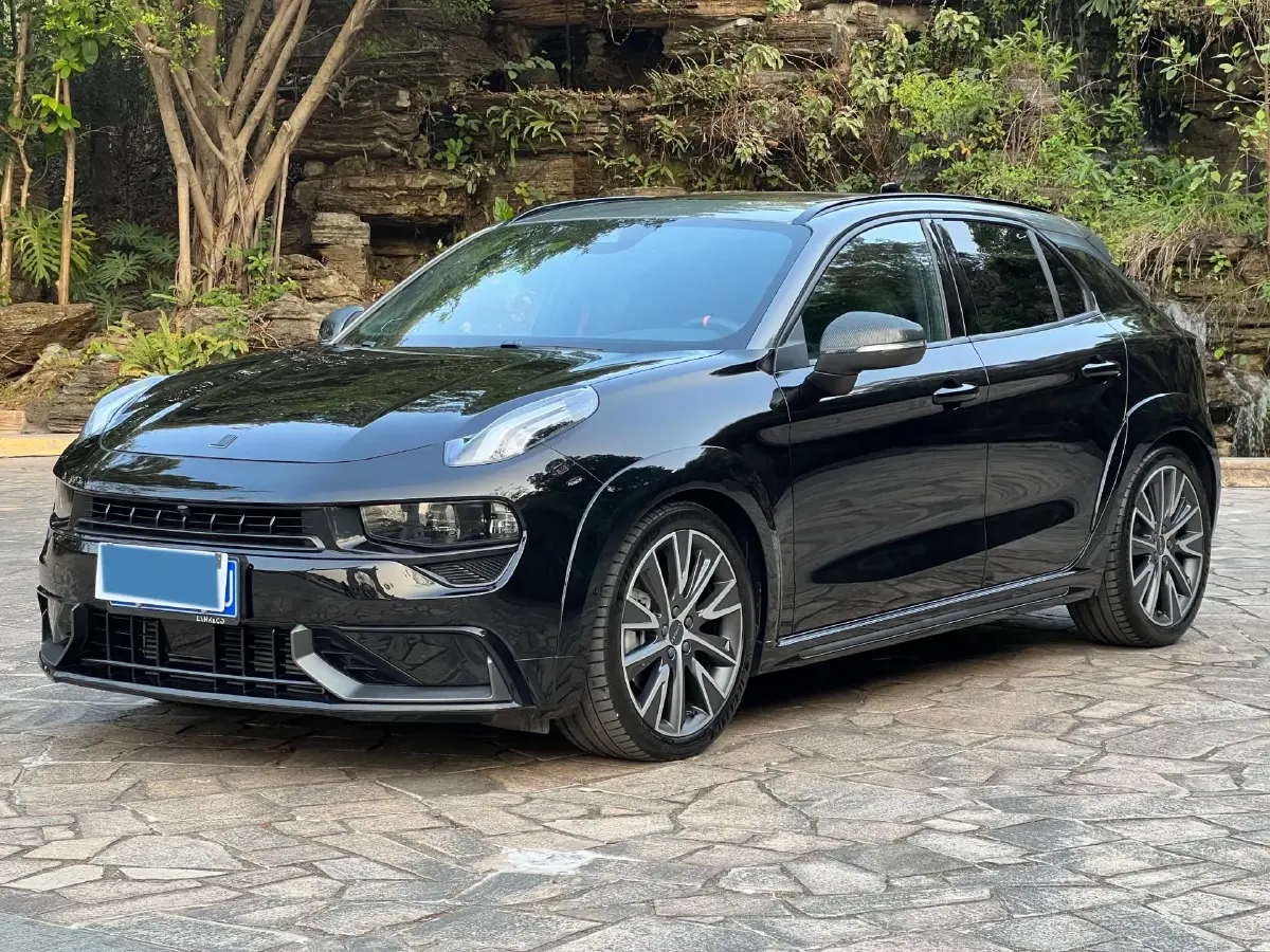 2021 LYNK&CO 02 Hatchback 2.0T 254HP L4 8AT