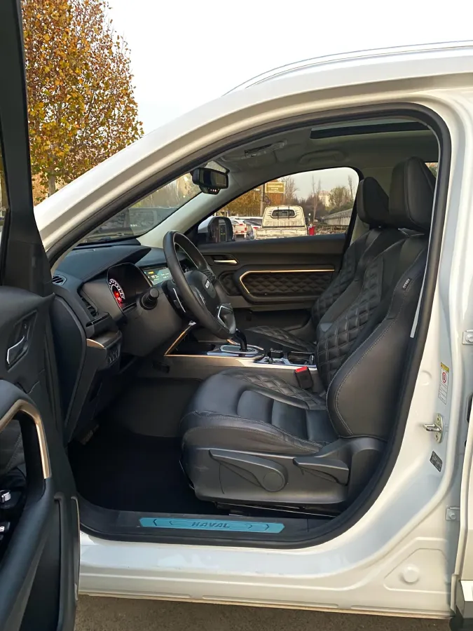 2021 Haval H6 1.5T 150HP L4 7DCT,autocango,china used car exporter,china ev exporter,chinese used car exporter,chinese used ev exporter