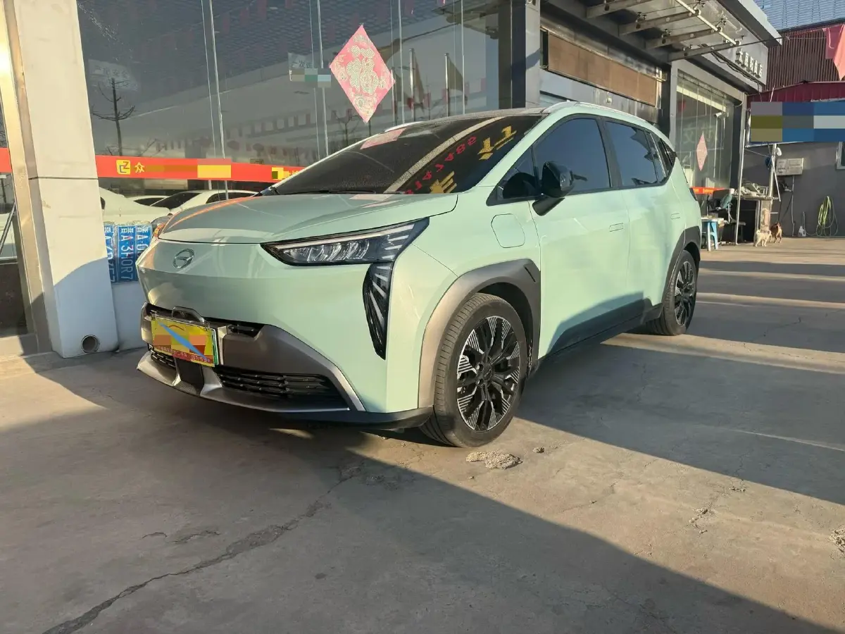 2022 Aion Y BEV 63.98KWH
