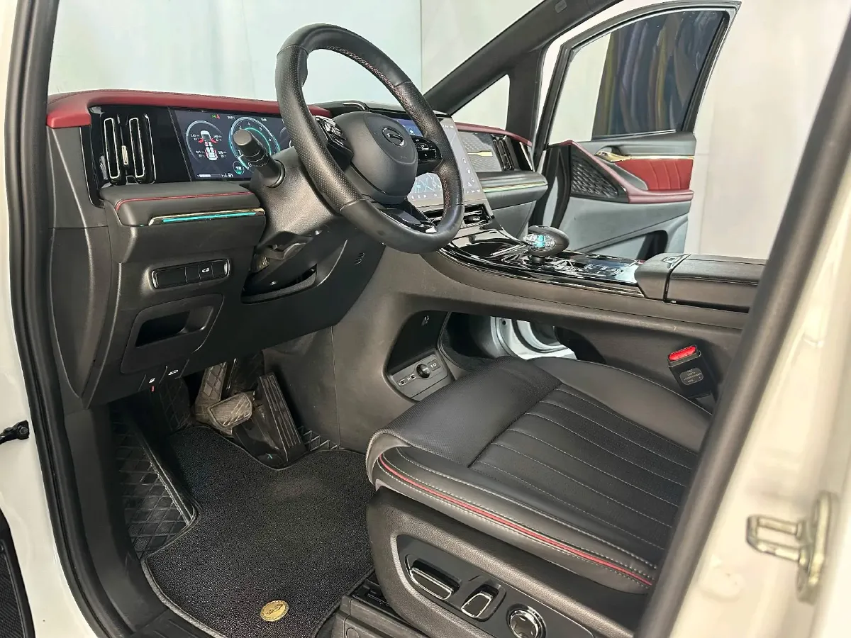 2023 GAC Trumpchi M8 2.0T 252HP L4 8AT,autocango,china used car exporter,china ev exporter,chinese used car exporter,chinese used ev exporter