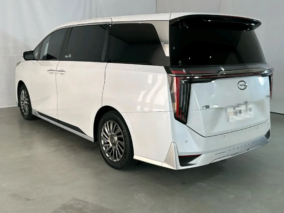 2023 GAC Trumpchi M8 2.0T 252HP L4 8AT,autocango,china used car exporter,china ev exporter,chinese used car exporter,chinese used ev exporter