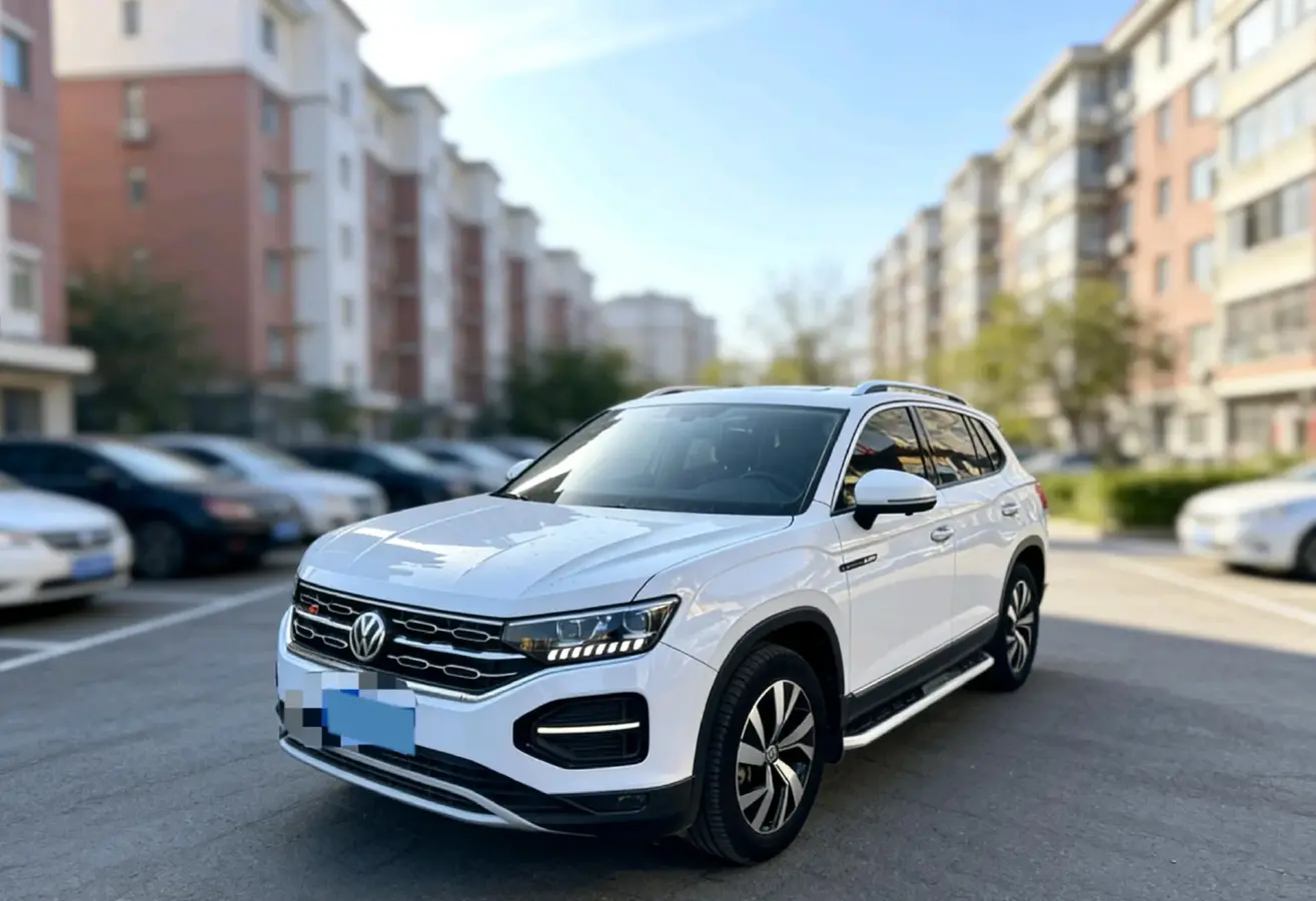 2019 Jeep Cherokee 2.0T 234HP L4 9AT