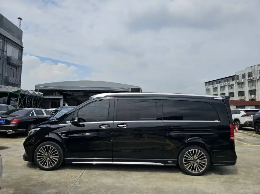 2018 Mercedes-Benz V Class 2.0T 211HP L4 7AT,autocango,china used car exporter,china ev exporter,chinese used car exporter,chinese used ev exporter