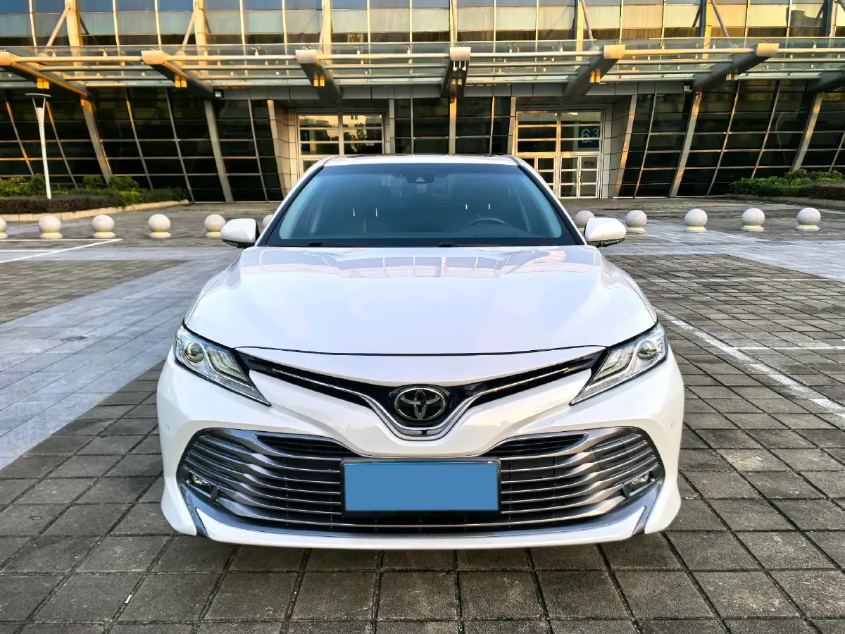 2019 Toyota Camry 2.0L 178HP L4 CVT,autocango,china used car exporter,china ev exporter,chinese used car exporter,chinese used ev exporter
