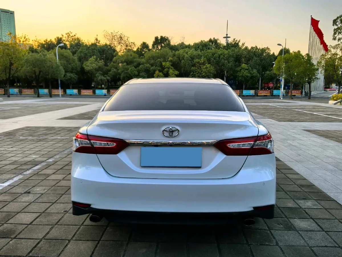 2019 Toyota Camry 2.0L 178HP L4 CVT,autocango,china used car exporter,china ev exporter,chinese used car exporter,chinese used ev exporter