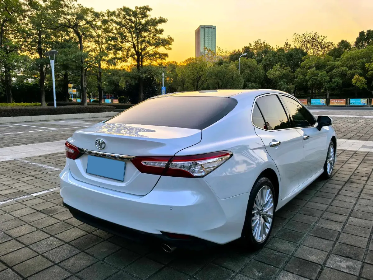 2019 Toyota Camry 2.0L 178HP L4 CVT,autocango,china used car exporter,china ev exporter,chinese used car exporter,chinese used ev exporter
