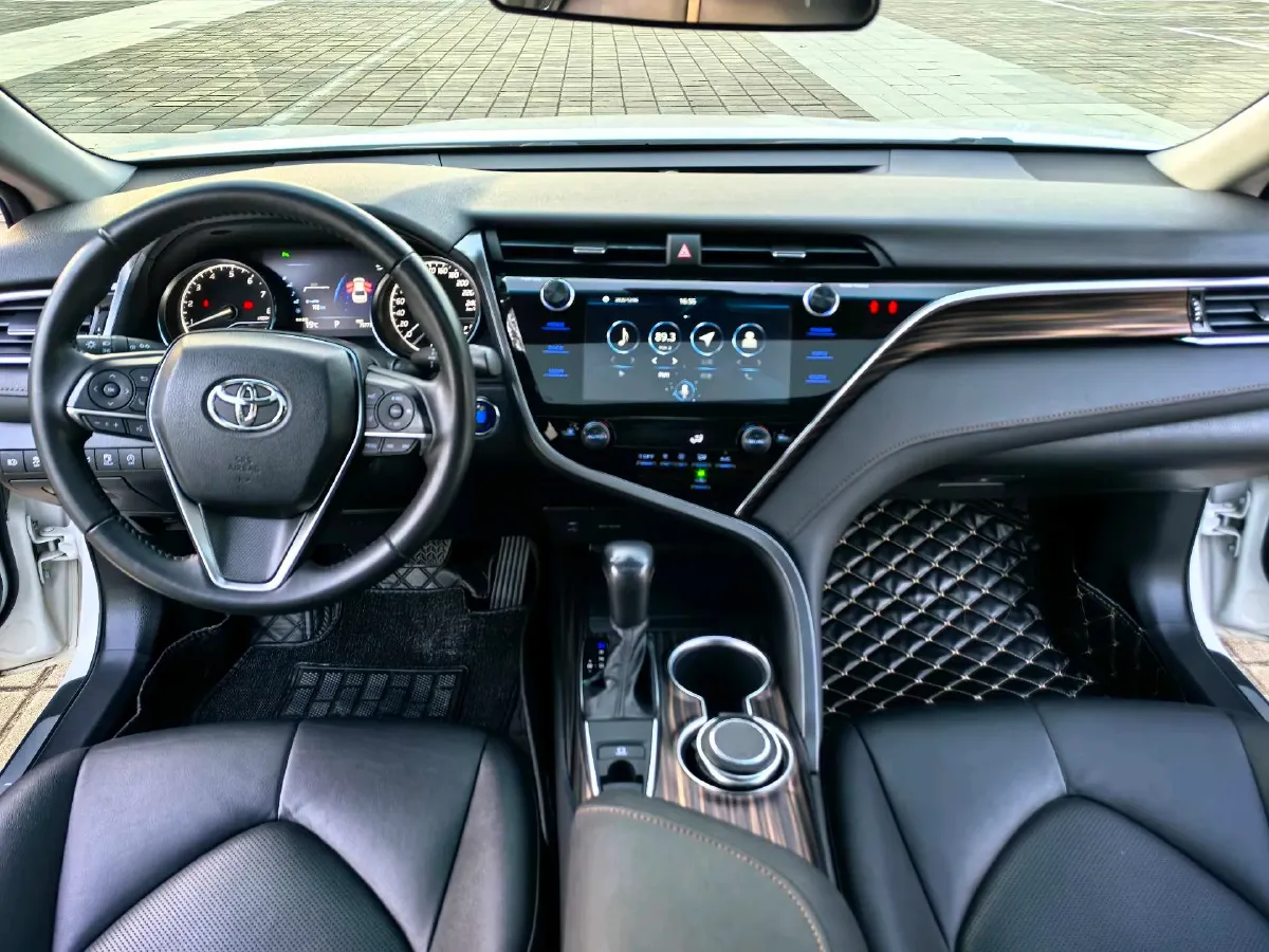 2019 Toyota Camry 2.0L 178HP L4 CVT,autocango,china used car exporter,china ev exporter,chinese used car exporter,chinese used ev exporter