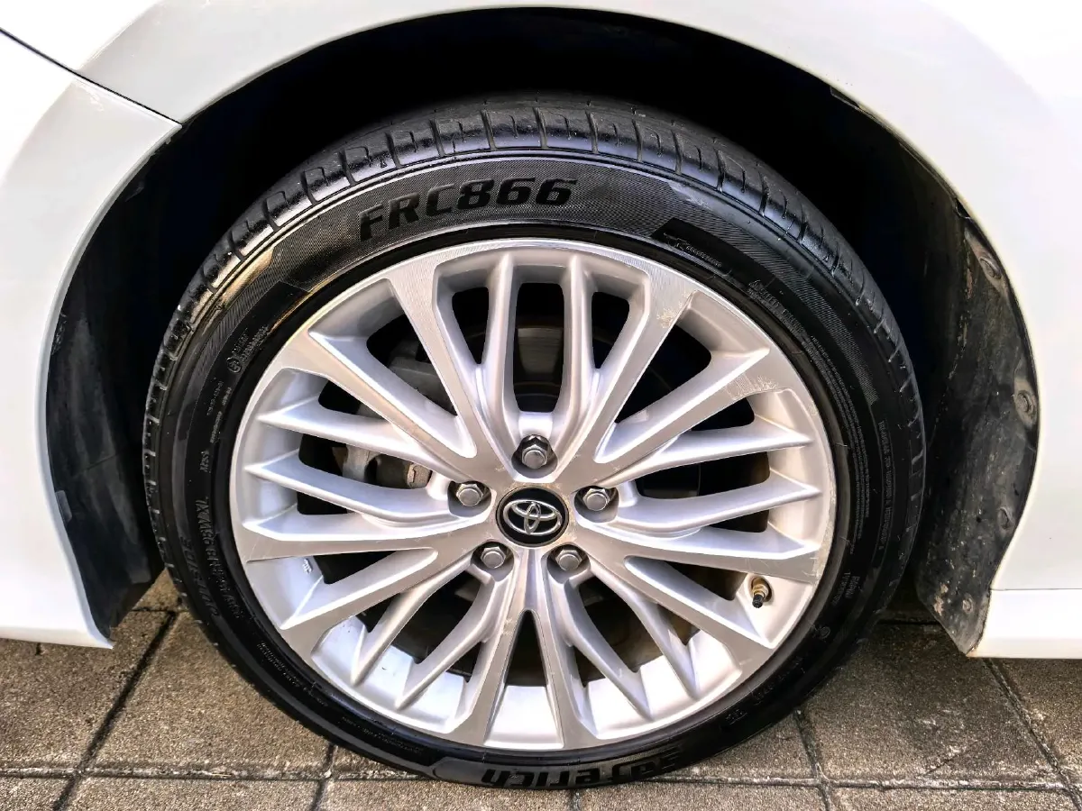 2019 Toyota Camry 2.0L 178HP L4 CVT,autocango,china used car exporter,china ev exporter,chinese used car exporter,chinese used ev exporter