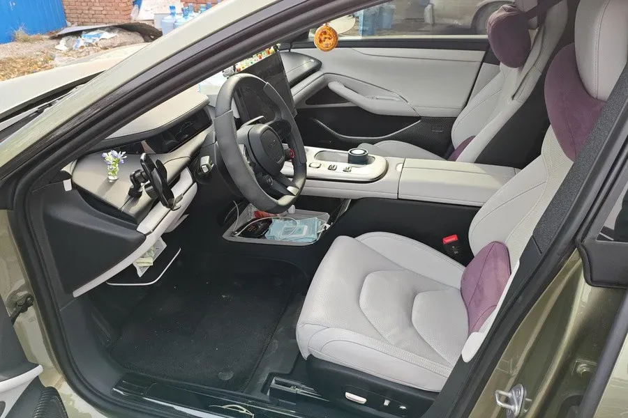 2024 MI SU7 BEV 73.6KWH,autocango,china used car exporter,china ev exporter,chinese used car exporter,chinese used ev exporter