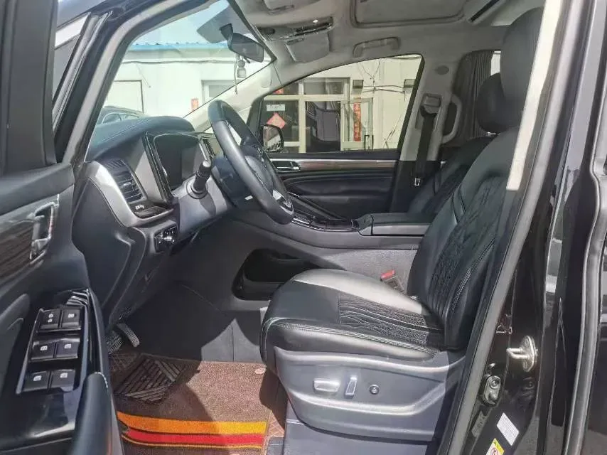 2021 GAC Trumpchi M8 2.0T 252HP L4 8AT,autocango,china used car exporter,china ev exporter,chinese used car exporter,chinese used ev exporter