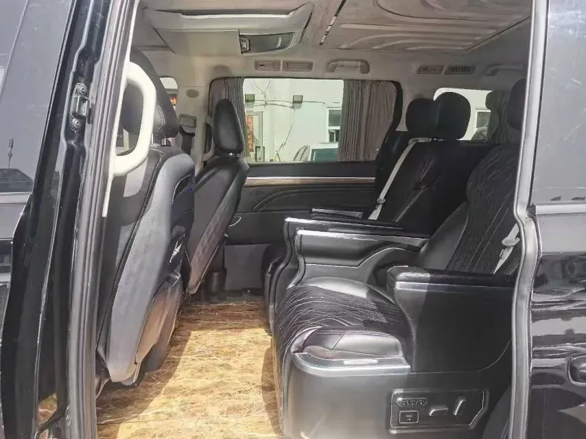 2021 GAC Trumpchi M8 2.0T 252HP L4 8AT,autocango,china used car exporter,china ev exporter,chinese used car exporter,chinese used ev exporter