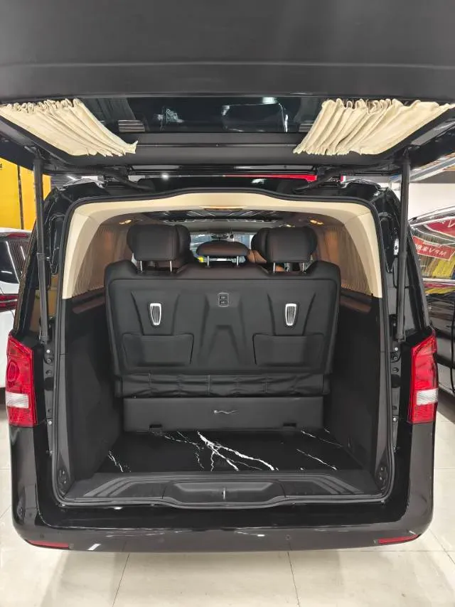 2021 Mercedes-Benz Vito 2.0T 211HP L4 9AT,autocango,china used car exporter,china ev exporter,chinese used car exporter,chinese used ev exporter