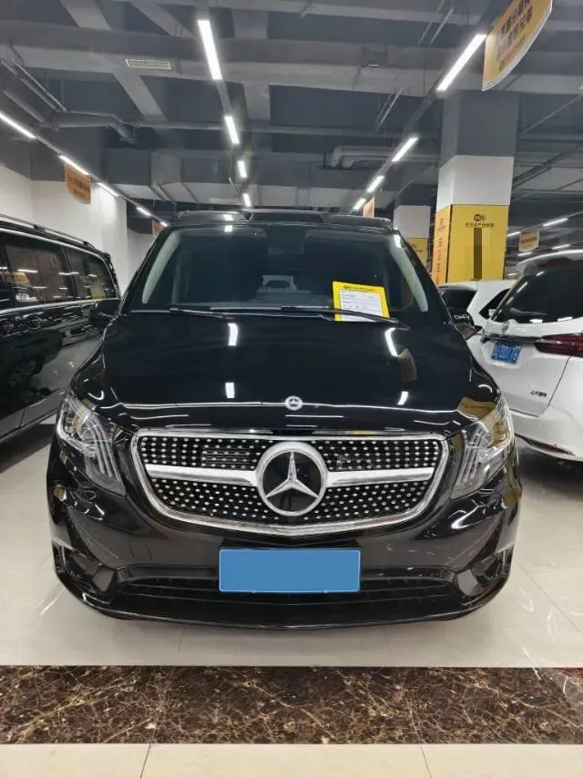 2021 Mercedes-Benz Vito 2.0T 211HP L4 9AT,autocango,china used car exporter,china ev exporter,chinese used car exporter,chinese used ev exporter