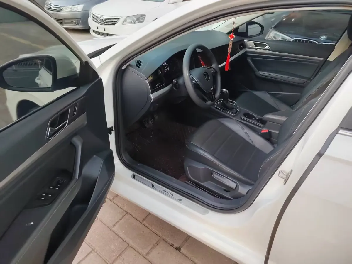 2019 Volkswagen Lavida 1.5L 116HP L4 6AT,autocango,china used car exporter,china ev exporter,chinese used car exporter,chinese used ev exporter