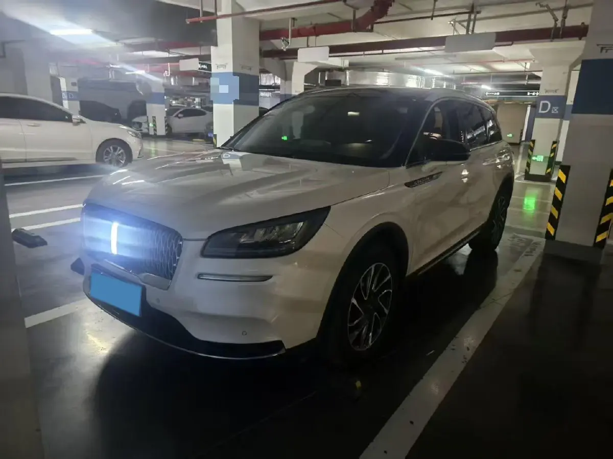 2020 Lexus CT 1.8L 99HP L4 E-CVT Hybrid