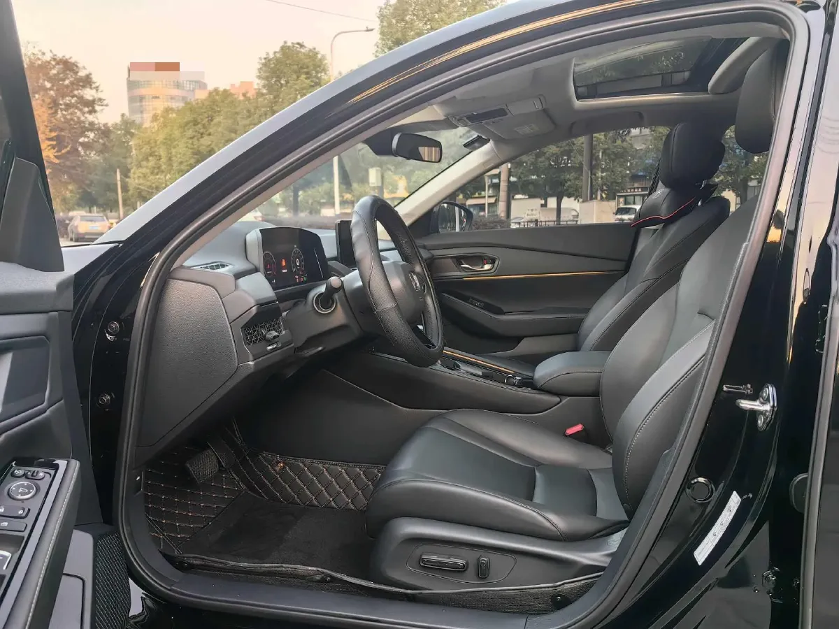 2023 Dongfeng PaLaSuo 2.0T 228HP L4 8AT,autocango,china used car exporter,china ev exporter,chinese used car exporter,chinese used ev exporter