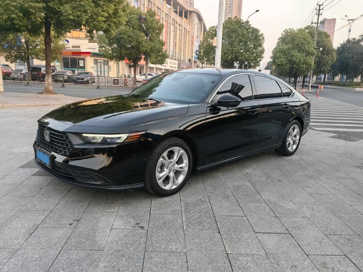 2023 Dongfeng PaLaSuo 2.0T 228HP L4 8AT