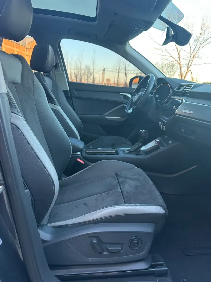 2021 Audi Q3 1.4T 150HP L4 7DCT,autocango,china used car exporter,china ev exporter,chinese used car exporter,chinese used ev exporter