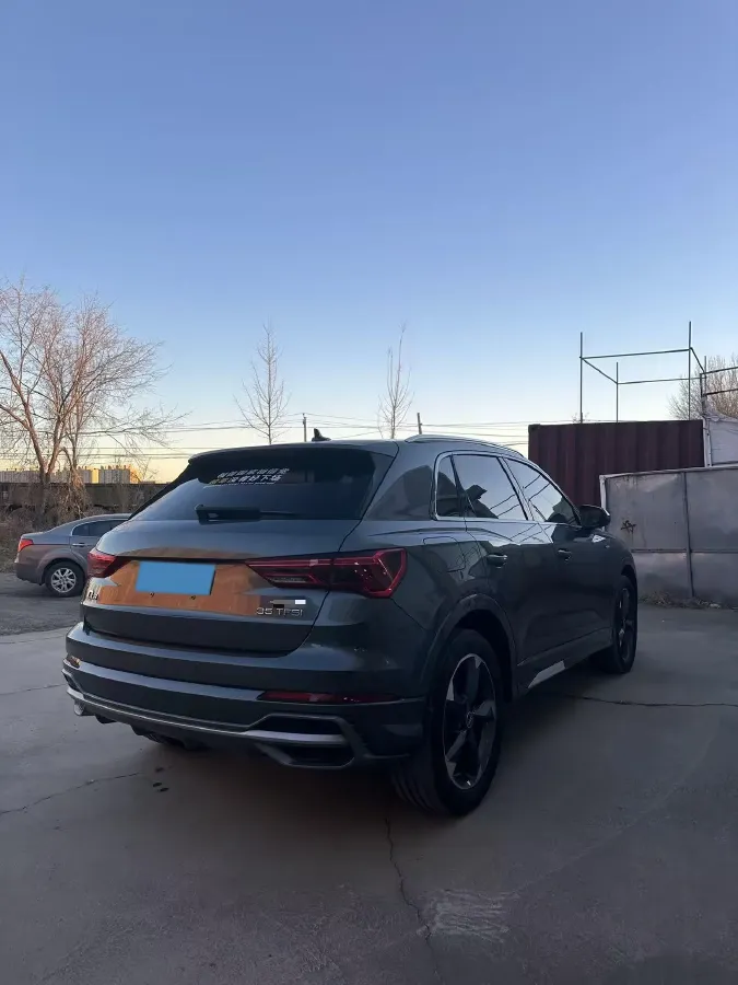 2021 Audi Q3 1.4T 150HP L4 7DCT,autocango,china used car exporter,china ev exporter,chinese used car exporter,chinese used ev exporter