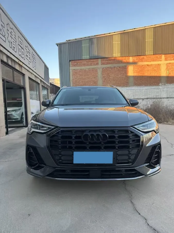 2021 Audi Q3 1.4T 150HP L4 7DCT,autocango,china used car exporter,china ev exporter,chinese used car exporter,chinese used ev exporter